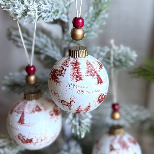 Red Sleigh Toile Christmas Ornament Sets