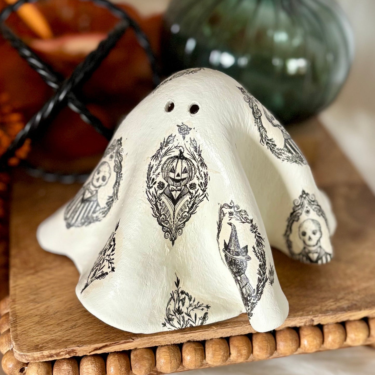 Clay Ghost Gothic Skeleton Portraits